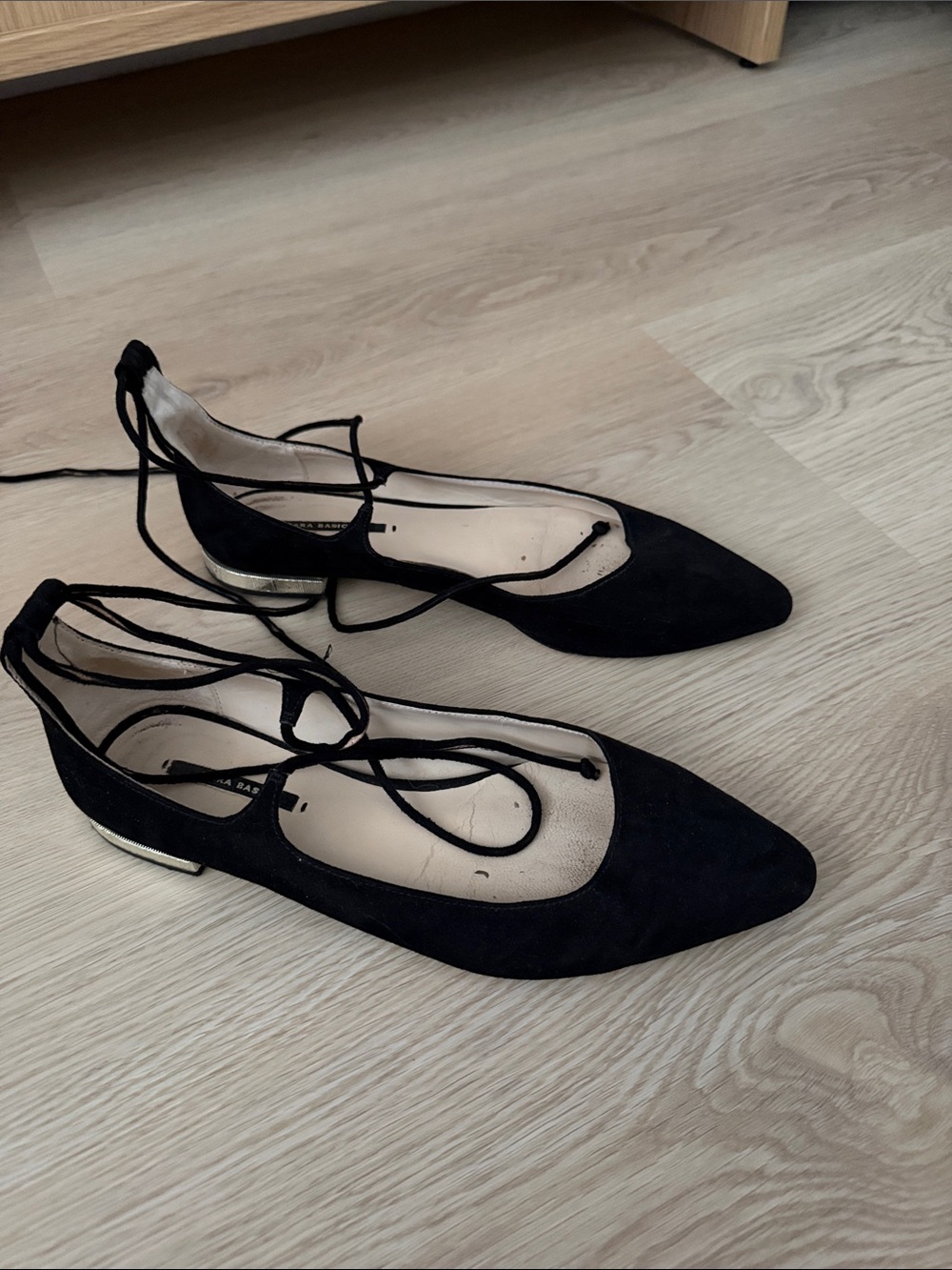 Zara Black Suede Lace-Up Pointed Flats